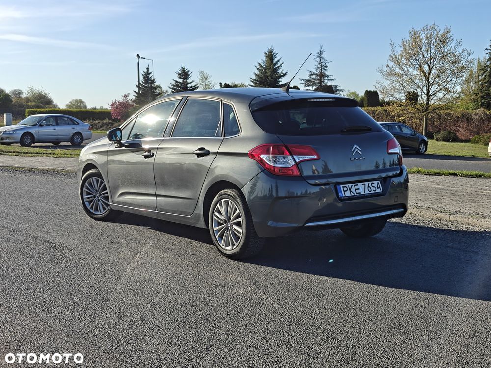 Citroën C4 HDi 90 Tendance - 8