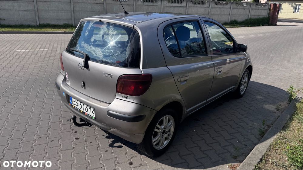 Toyota Yaris 1.4 D-4D Base - 4