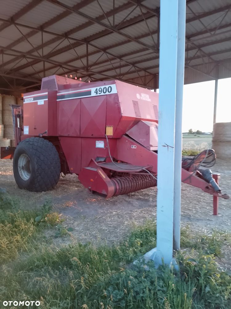 Massey Ferguson HESSTON 4900 Duża Kostka - 2