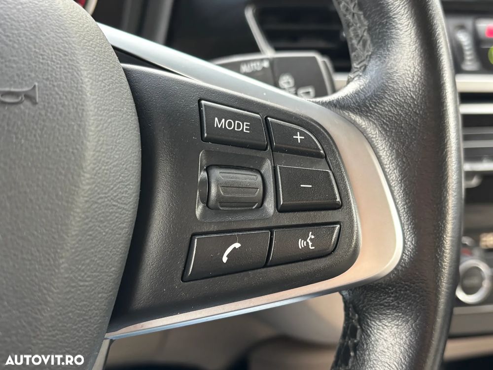 BMW X1 sDrive18d xLine - 23