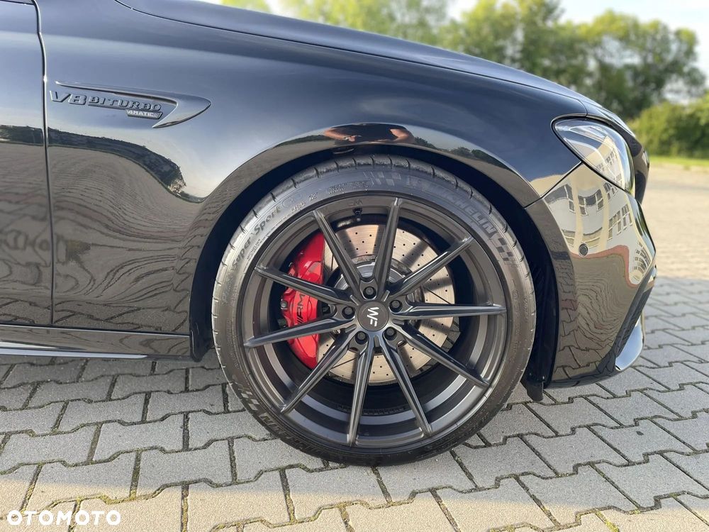 Mercedes-Benz Klasa E AMG 63 S 4Matic+ AMG Speedshift MCT-9G - 12