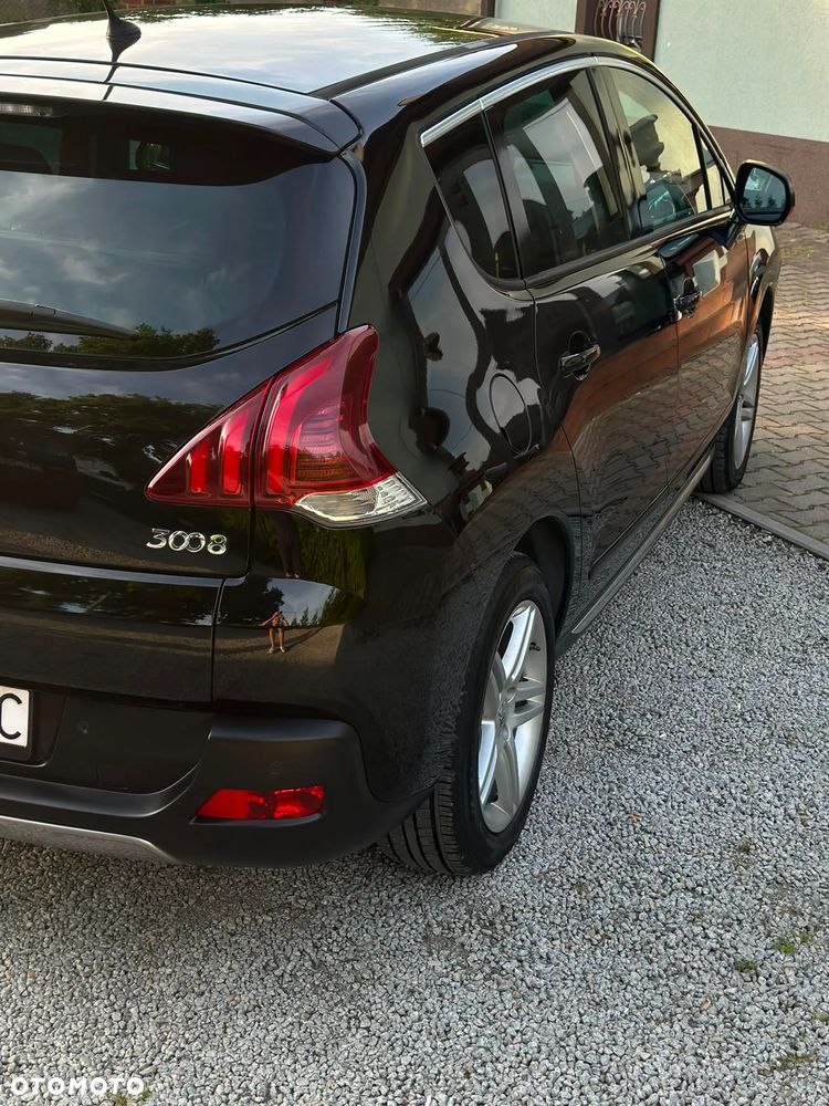 Peugeot 3008 2.0 HDi HYbrid4 - 7