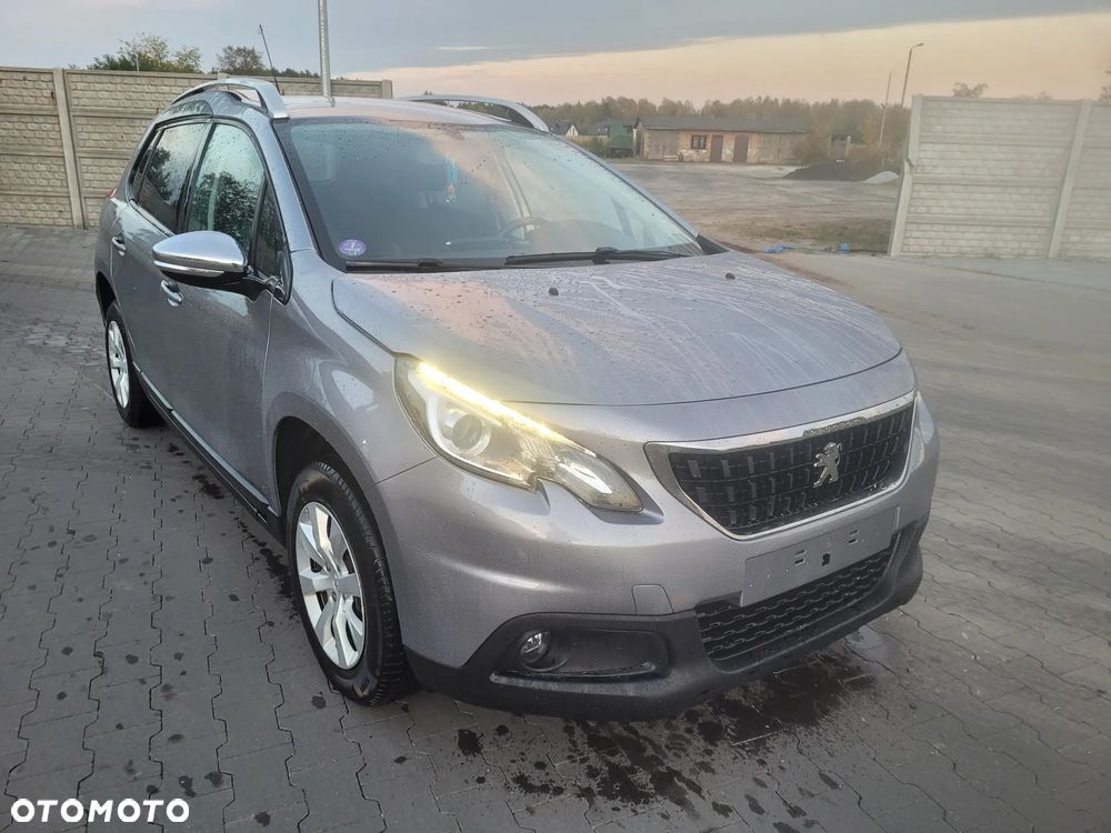 Peugeot 2008 2017 photo 2