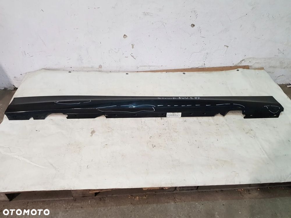 LISTWA PROGOWA PRAWA BMW E87 LIFT EU BLACKSAPHIRE - 12