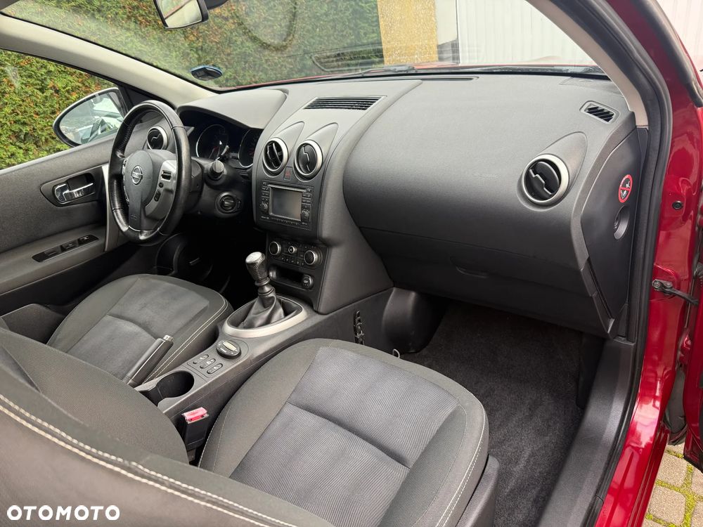 Nissan Qashqai 2.0 tekna - 10
