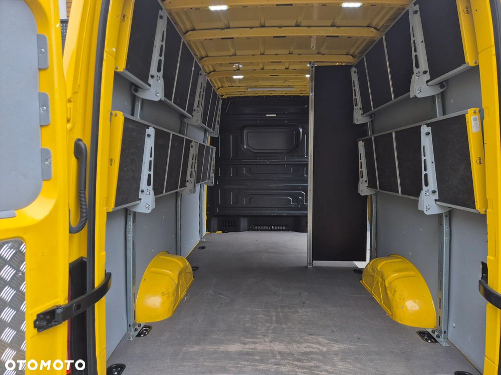 Volkswagen CRAFTER ECRAFTER ELEKTRYK - 7