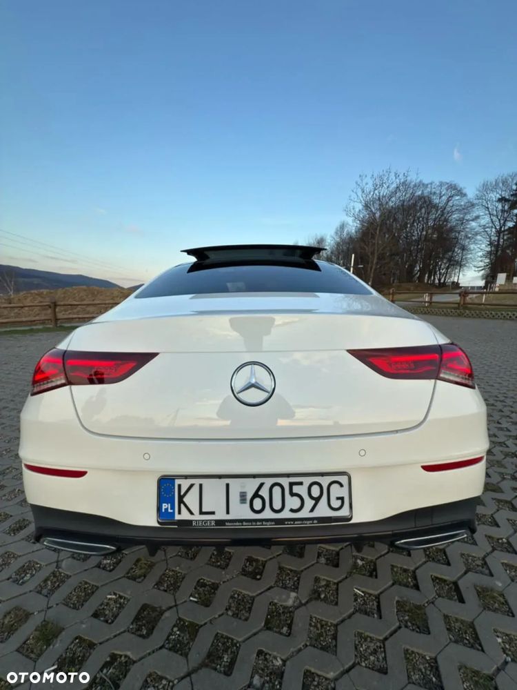 Mercedes-Benz CLA 250 4-Matic AMG Line 7G-DCT - 11
