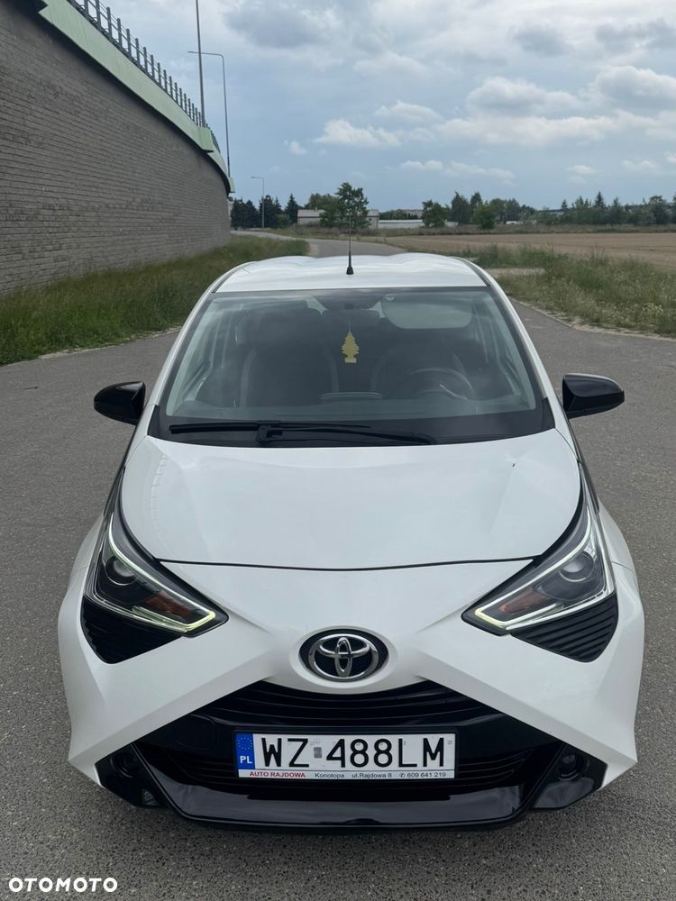 Toyota Aygo x-play - 8