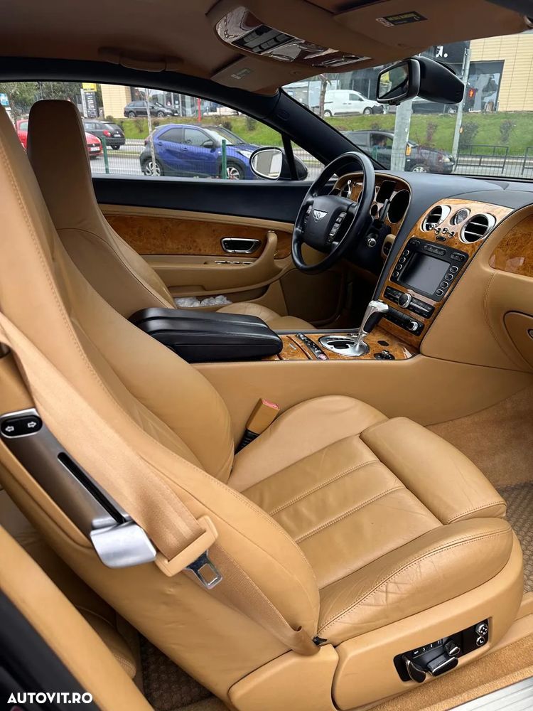 Bentley Continental GT - 4