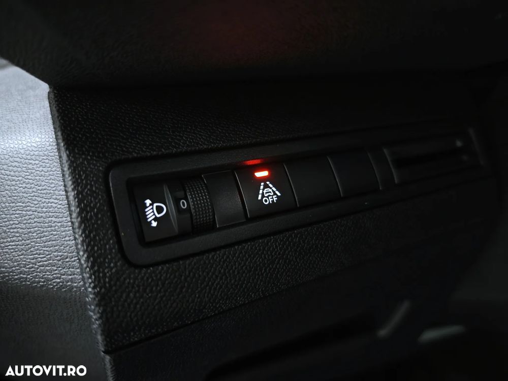 Peugeot 5008 PureTech 130 EAT8 Stop & Start Allure - 25