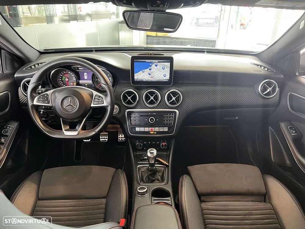 Mercedes-Benz A 160 d AMG Line - 10