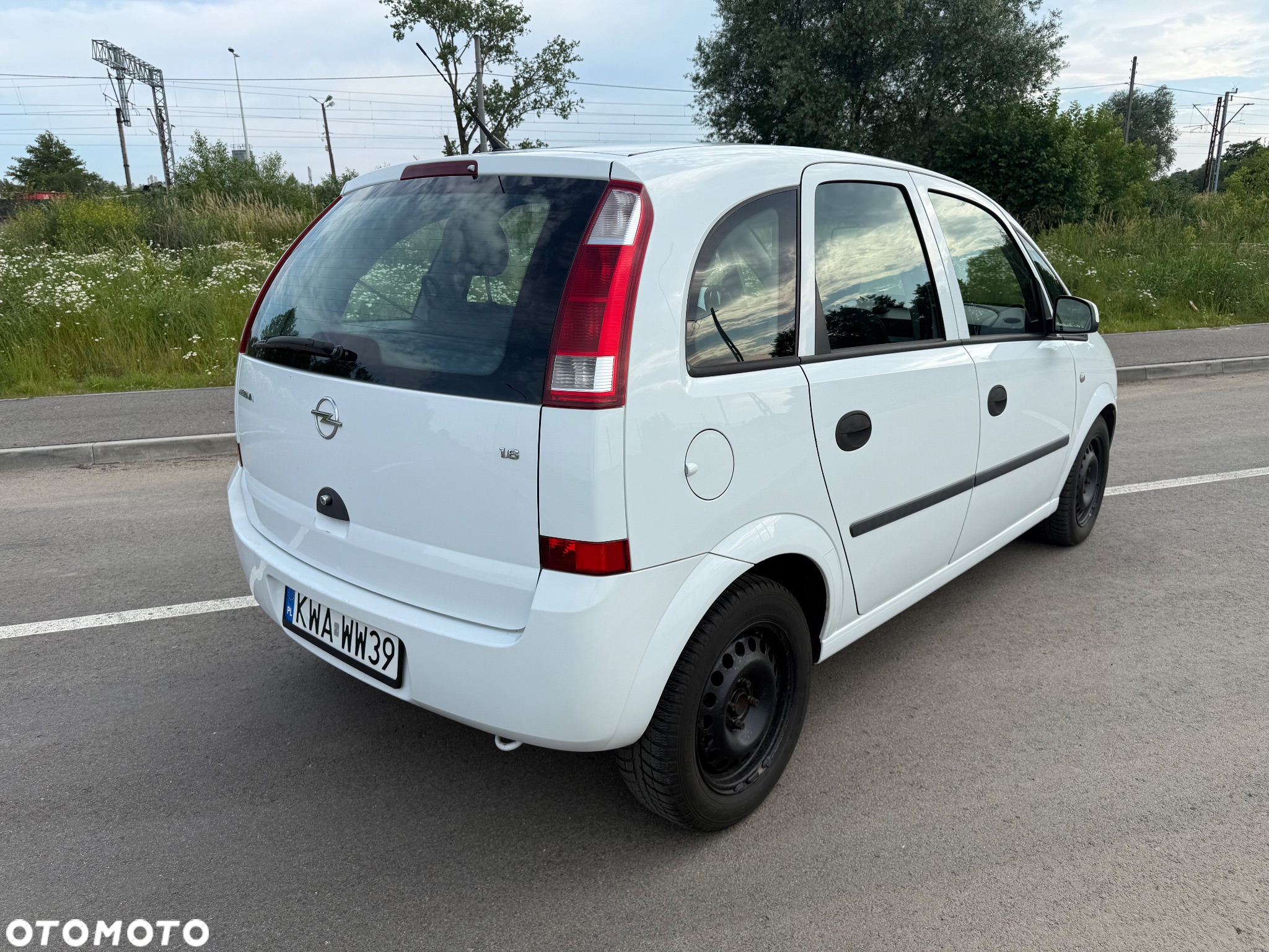Opel Meriva 1.6 16V (Essentia) - 5