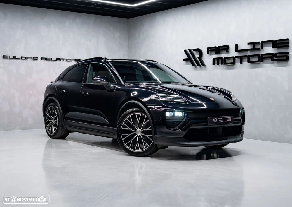 Porsche Macan Electric 4 - 2