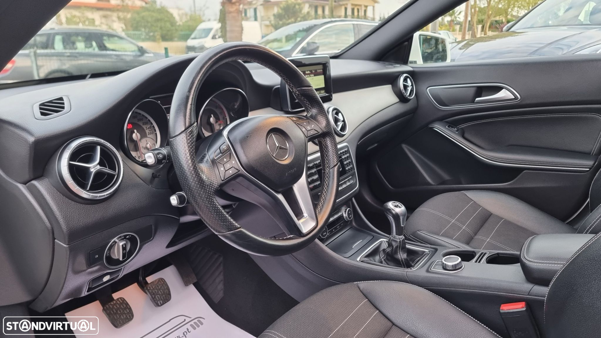 Mercedes-Benz CLA 200 CDi Urban - 39