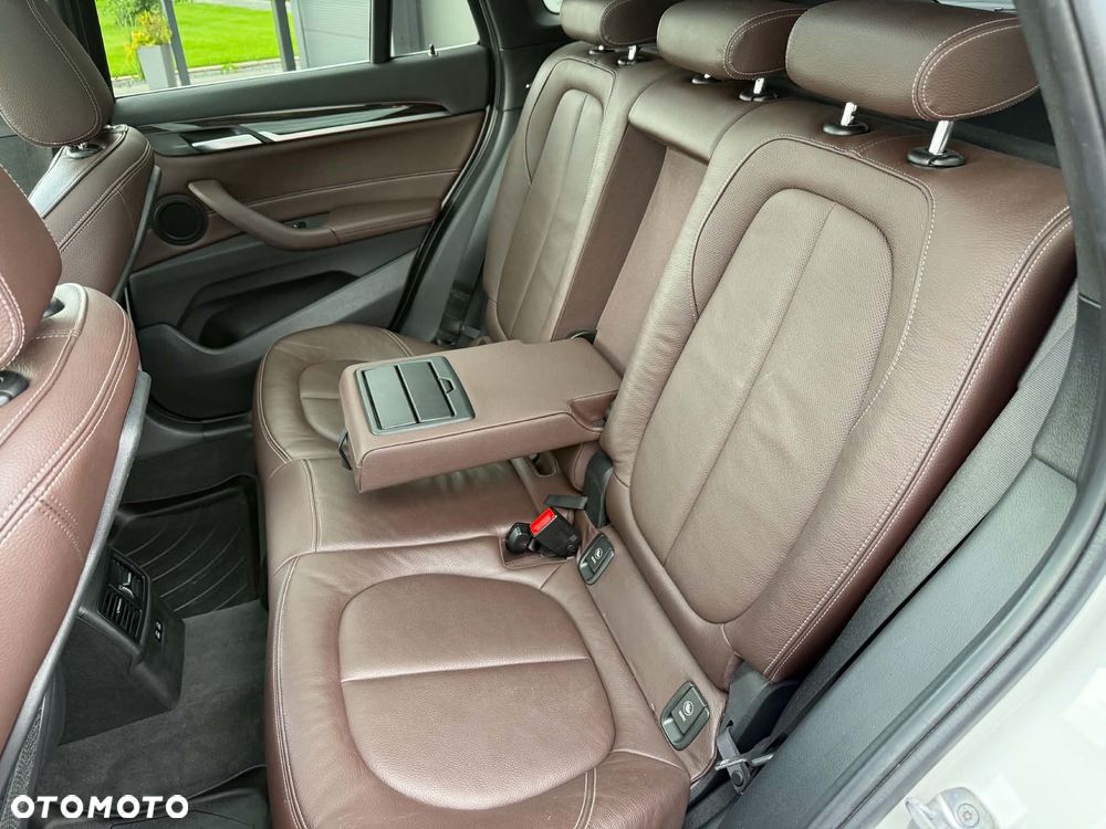 BMW X1 - 22
