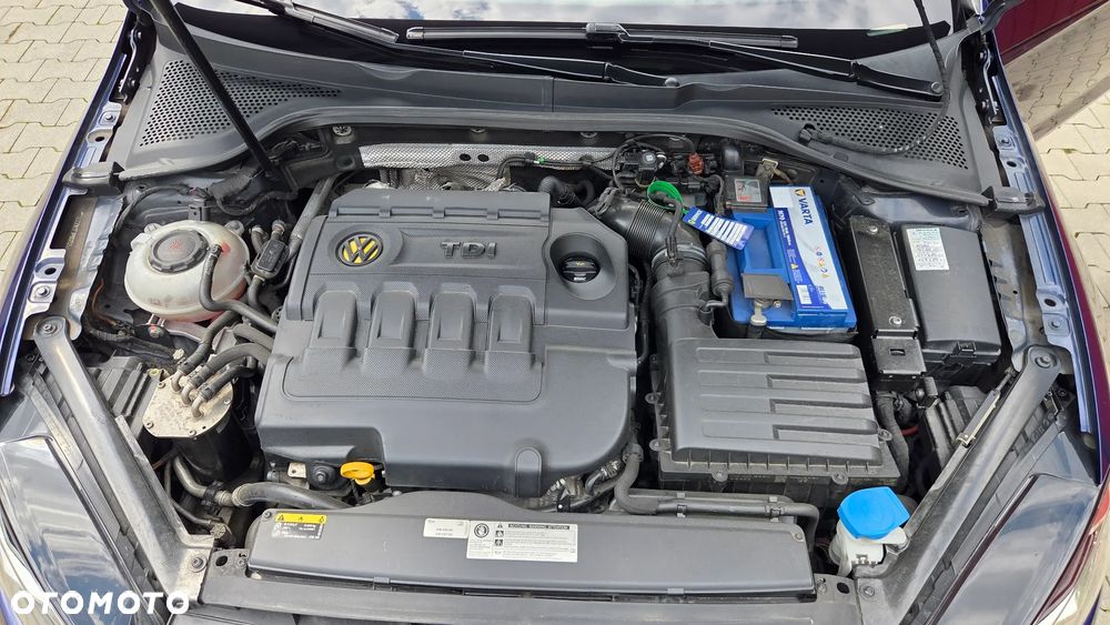 Volkswagen Golf 2.0 TDI BMT Comfortline - 20