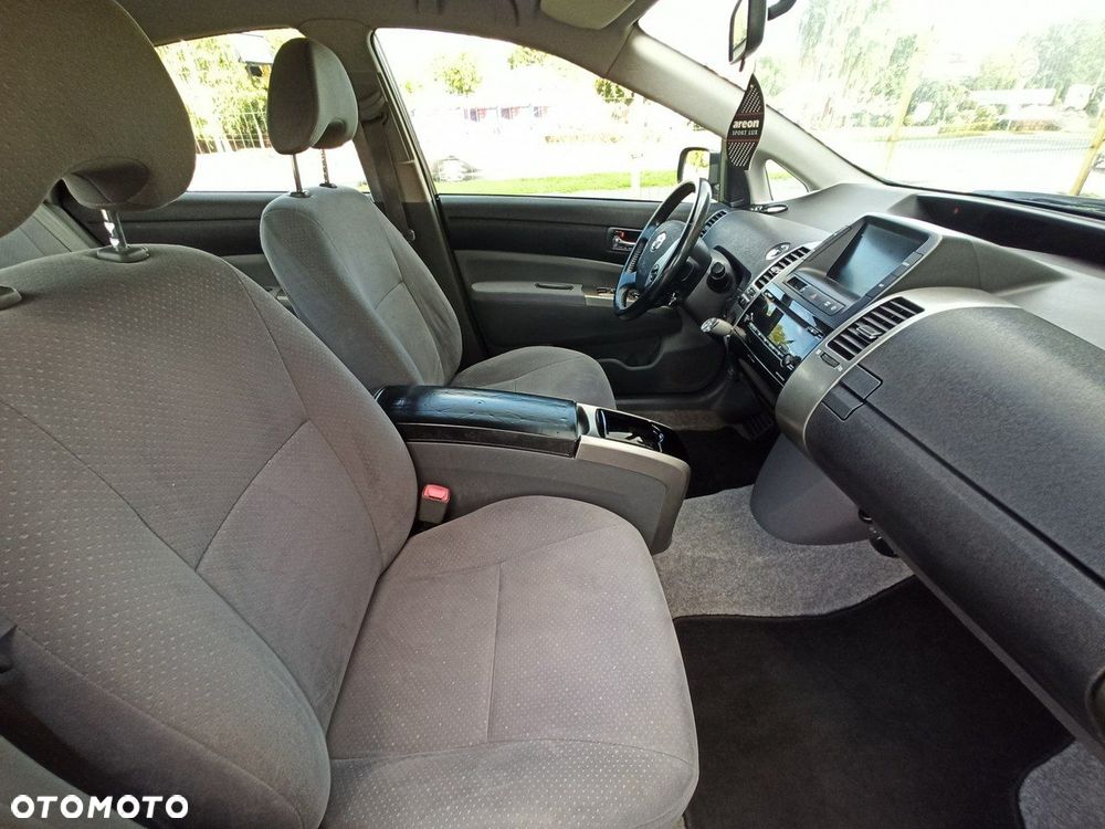Toyota Prius - 10