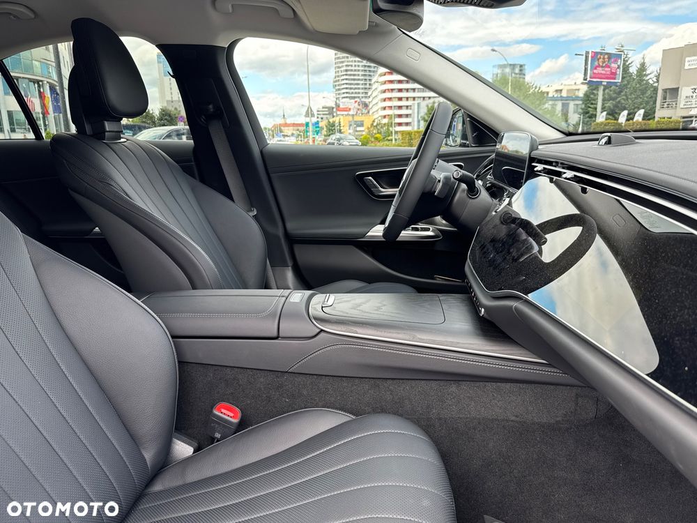 Mercedes-Benz Klasa E 450 d mHEV 4-Matic Exclusive 9G-Tronic - 31