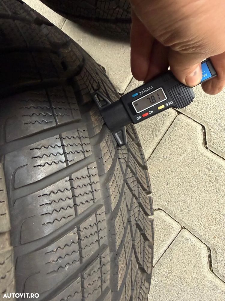 255 50 r20 Goodyear iarna - 2