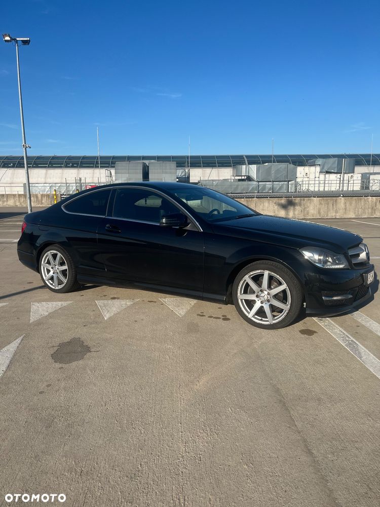 Mercedes-Benz Klasa C 250 7G-TRONIC Edition - 4