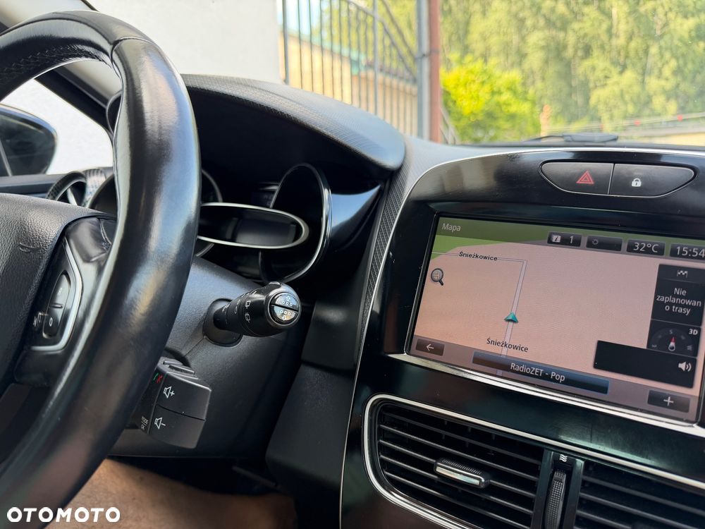 Renault Clio - 19