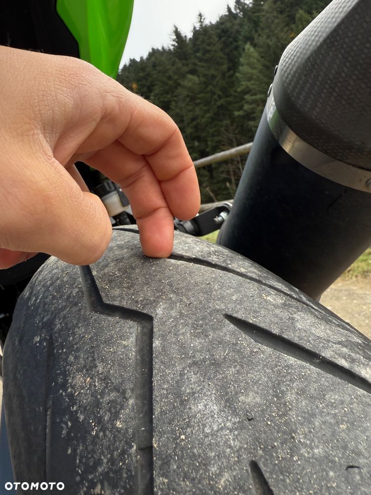 Kawasaki Ninja 400 - 10