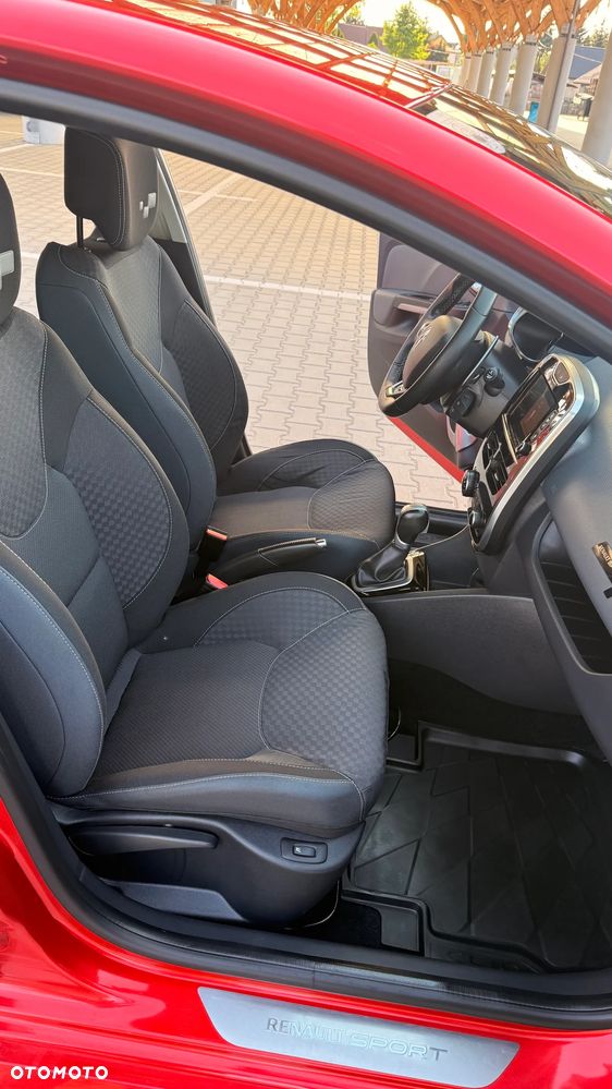 Renault Clio 1.2 TCe GT 120 EDC EU6 - 10