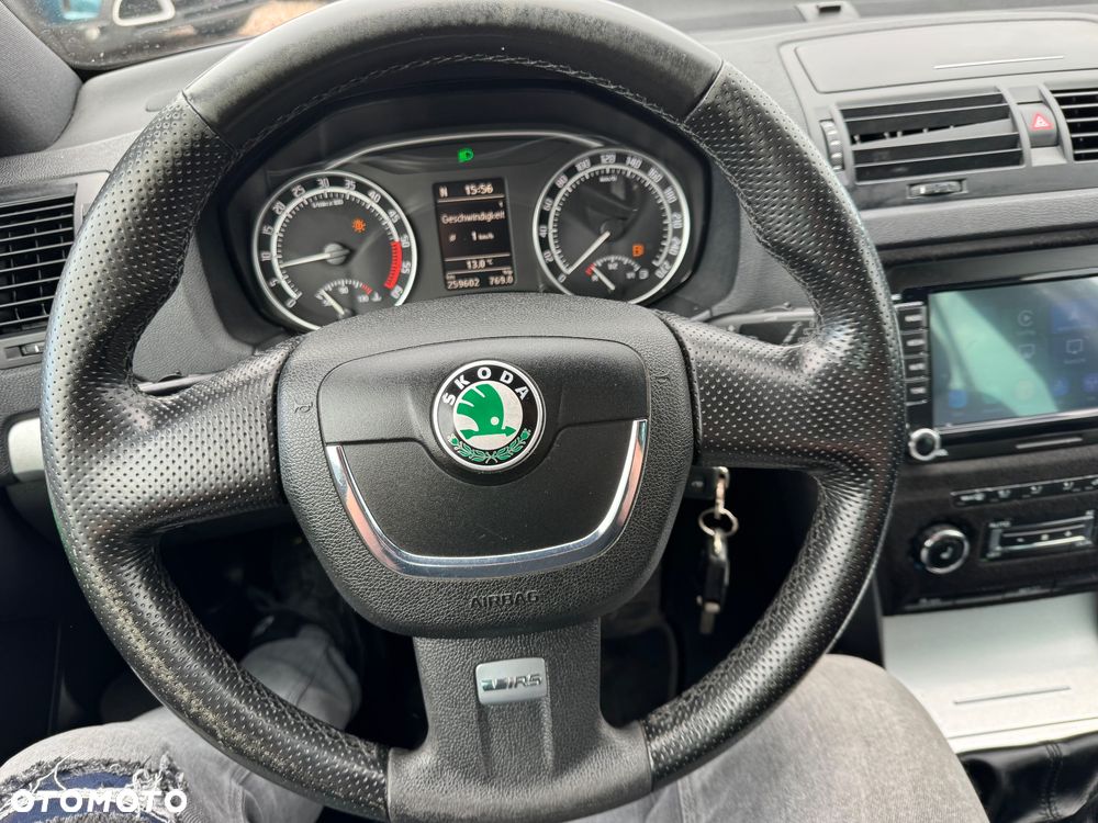 Skoda Octavia 2.0 TDI CR DPF RS - 31