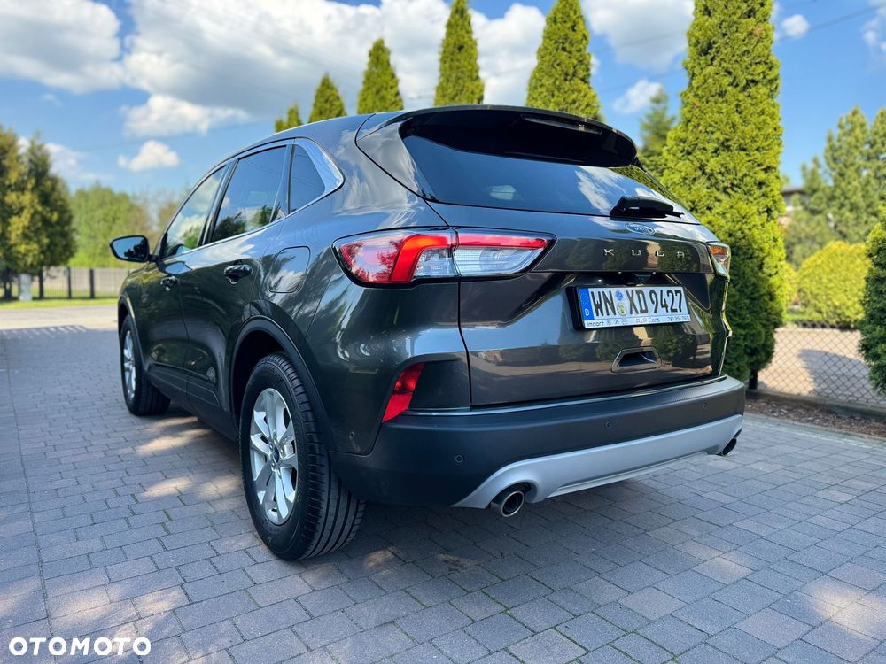 Ford Kuga 1.5 EcoBoost TITANIUM - 3