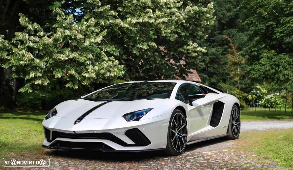 Lamborghini Aventador LP 750-4 Superveloce - 1