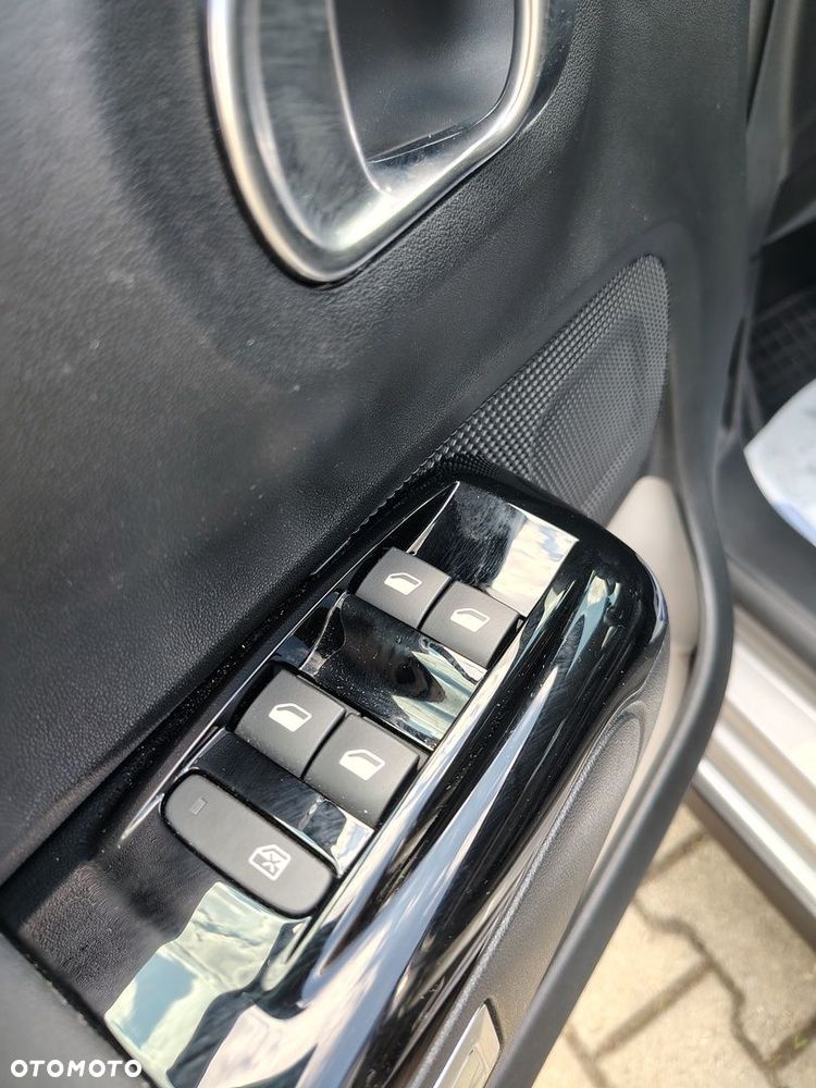 Citroën C3 1.2 PureTech Max EAT6 - 13
