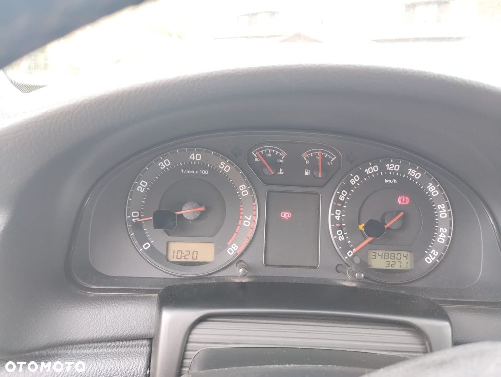 Skoda Superb 2.0 Classic - 9