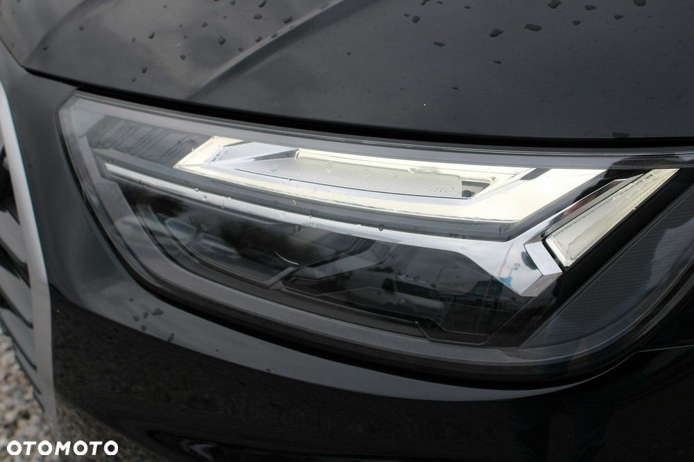 Audi Q5 Sportback - 15