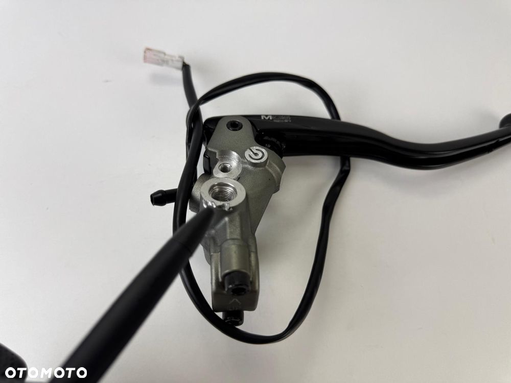Pompa hamulcowa przód Triumph Street Triple 765 RS 2023+ - 6