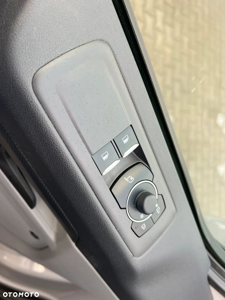 Ford Transit Custom - 12