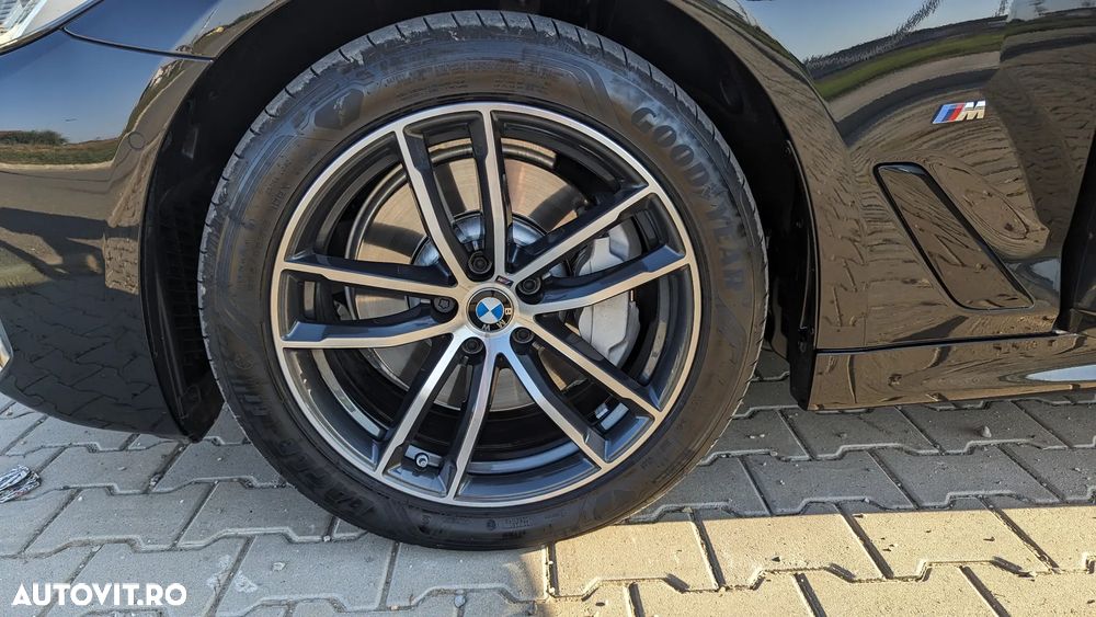 BMW Seria 5 530i xDrive Aut. M Sport Edition - 6