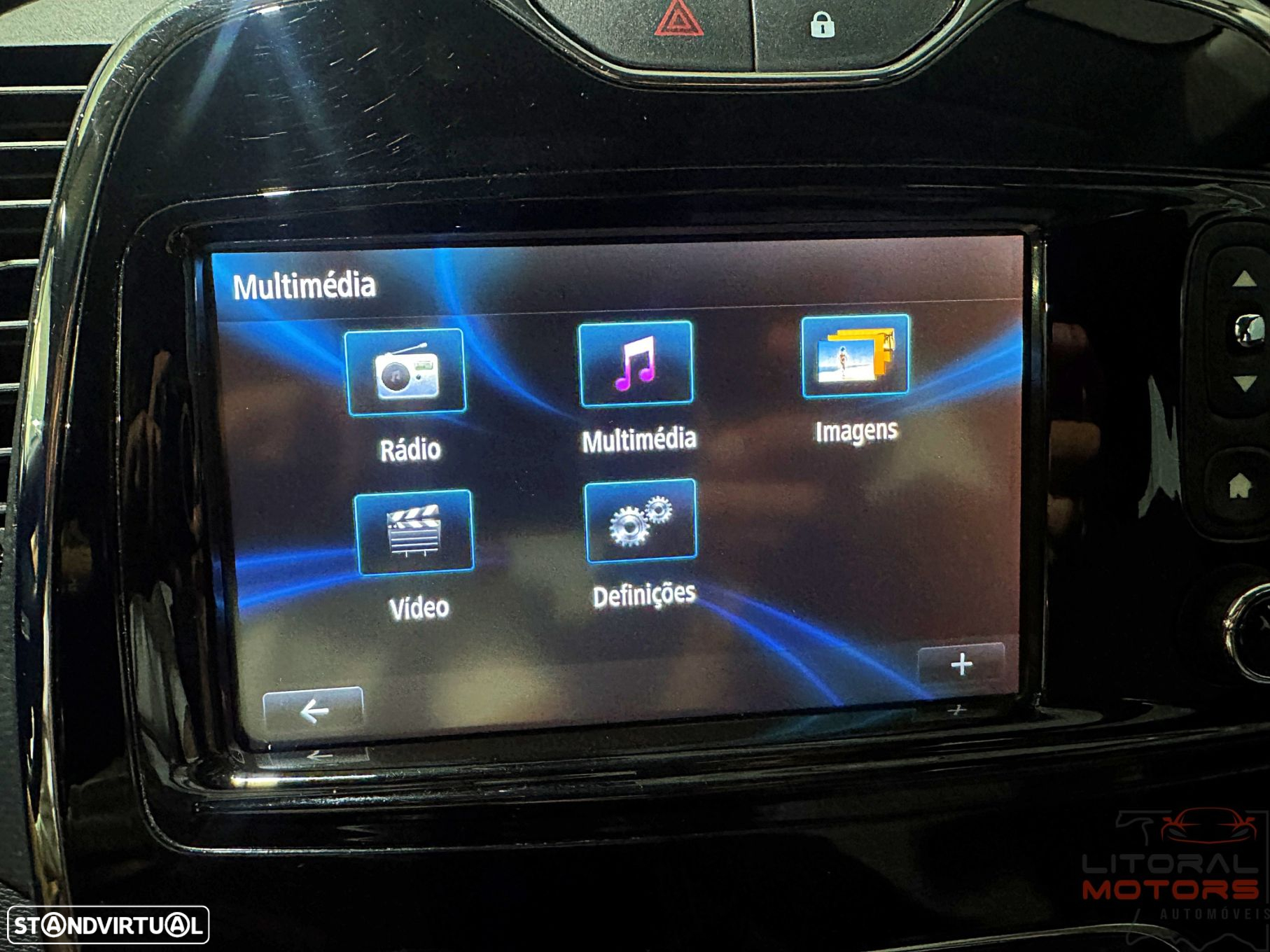 Renault Captur 1.5 dCi Exclusive XMOD EDC - 30