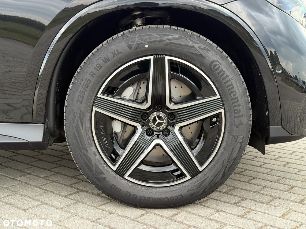 Mercedes-Benz GLC - 10