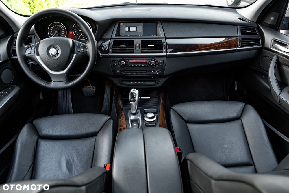 BMW X5 3.0sd xDrive - 27