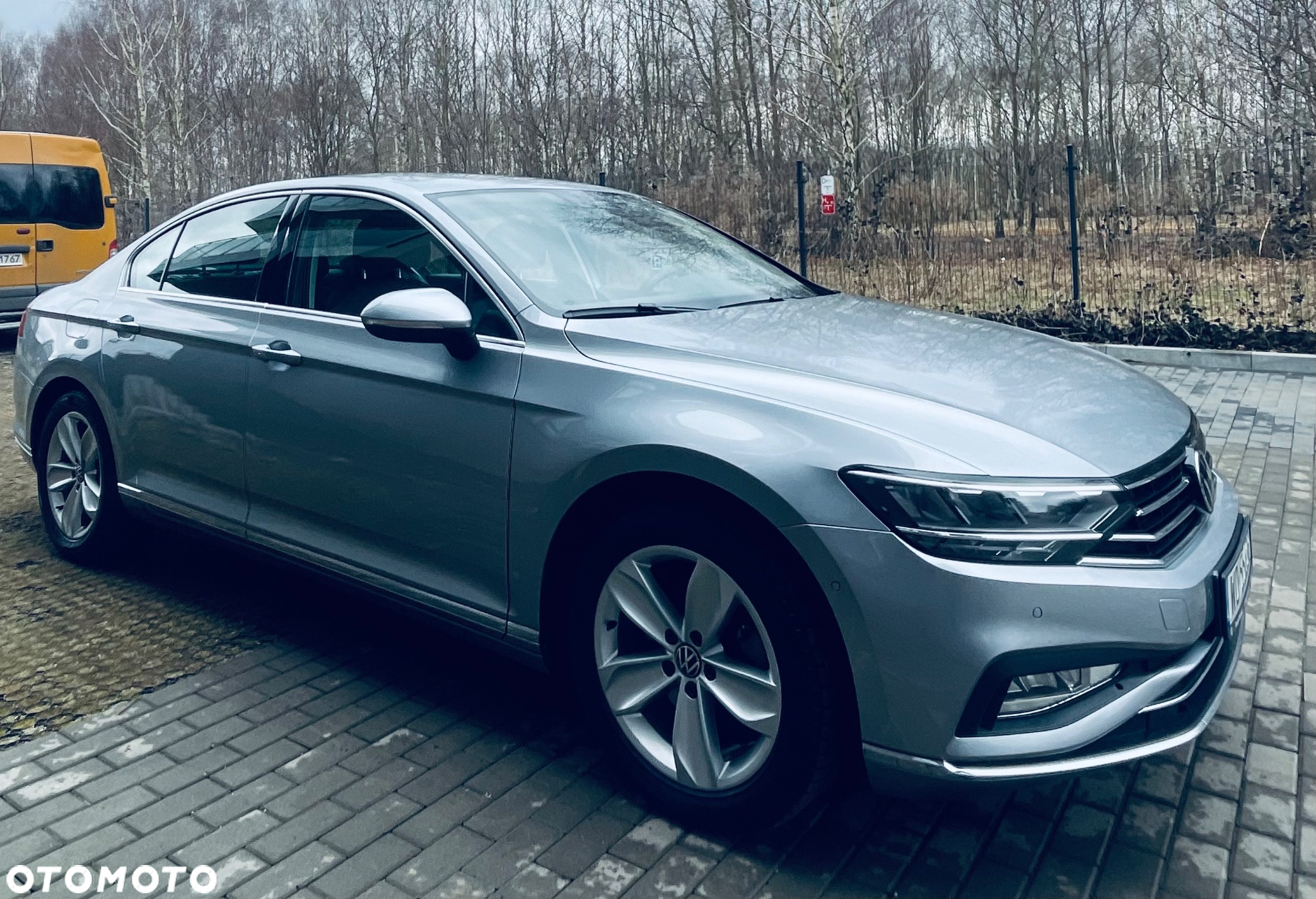 Volkswagen Passat 1.5 TSI EVO Elegance DSG - 4
