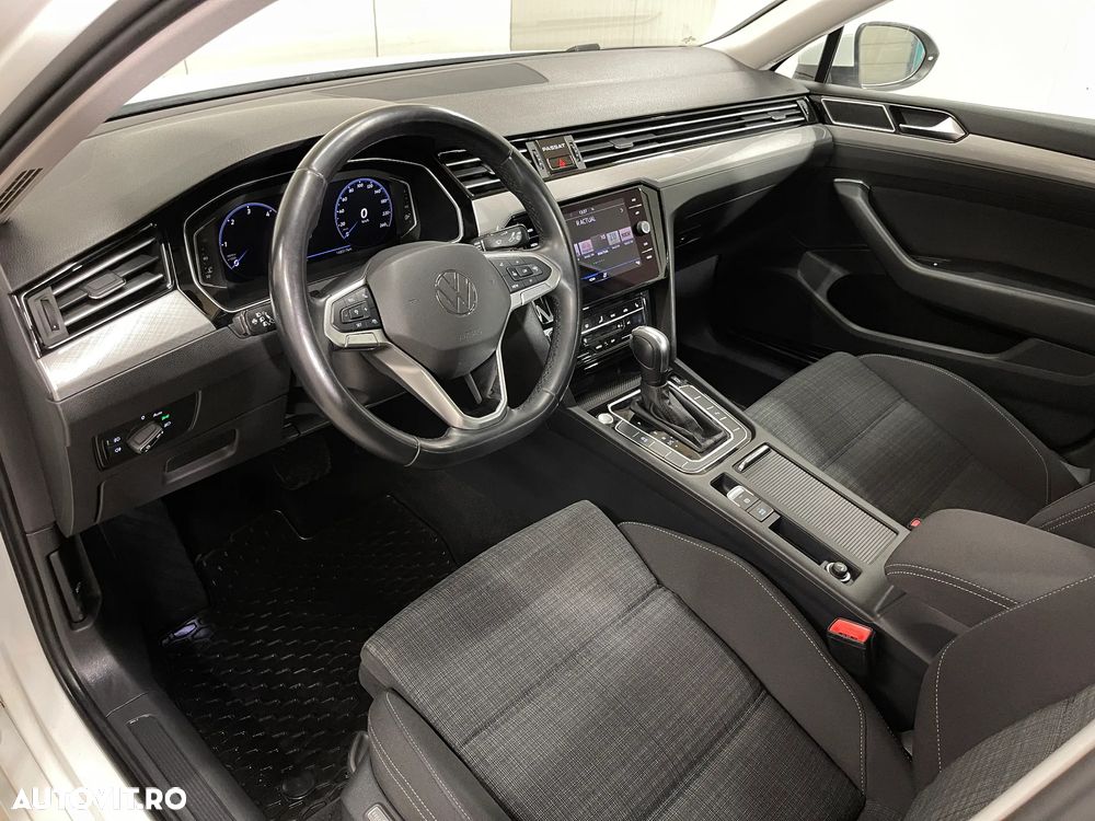 Volkswagen Passat 2.0 TDI DSG Comfortline - 5