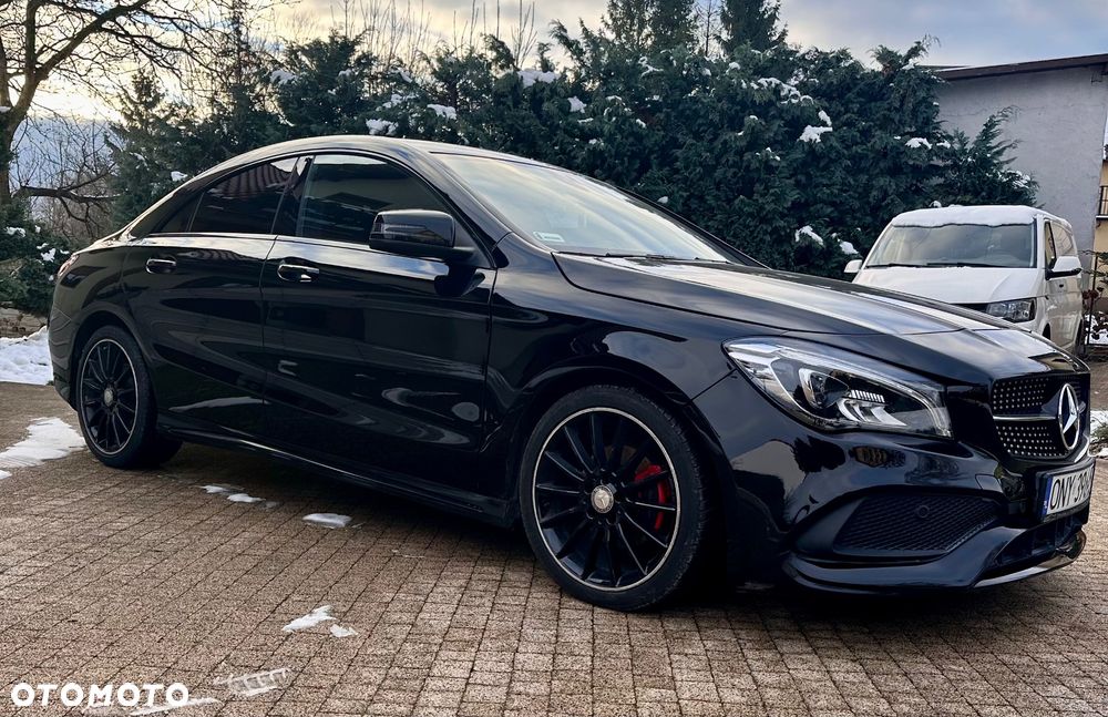 Mercedes-Benz CLA 180 (CDI) d AMG Line - 4