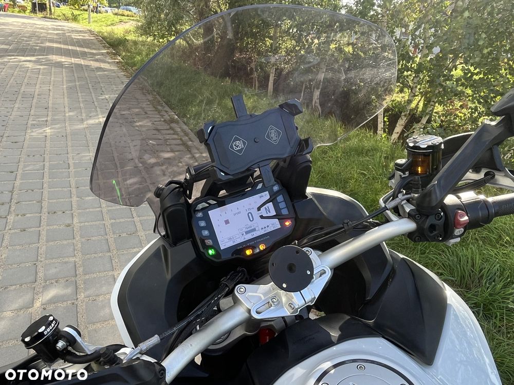 Ducati Multistrada - 11