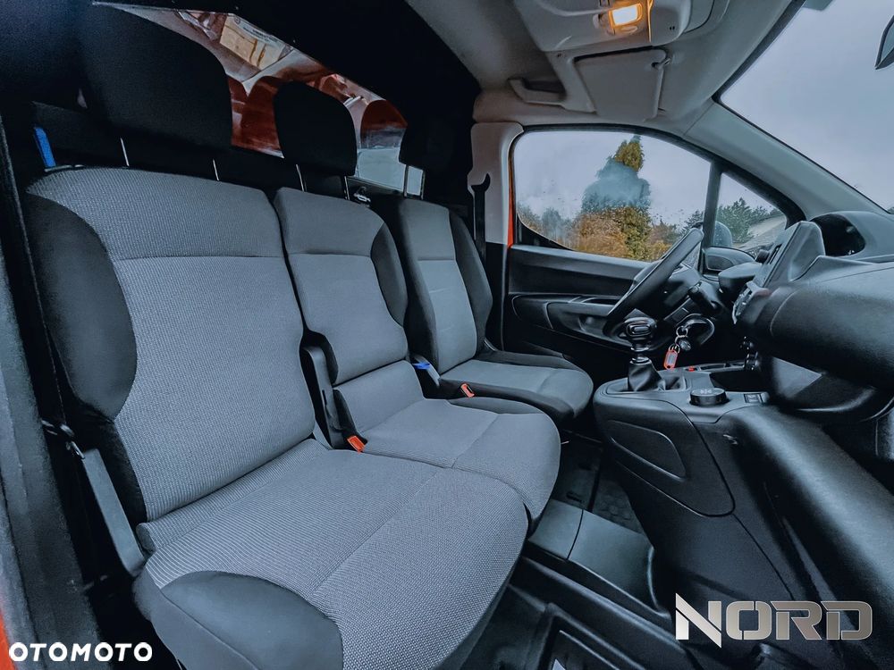 Peugeot Partner 4x4 Long Asphalt - 21