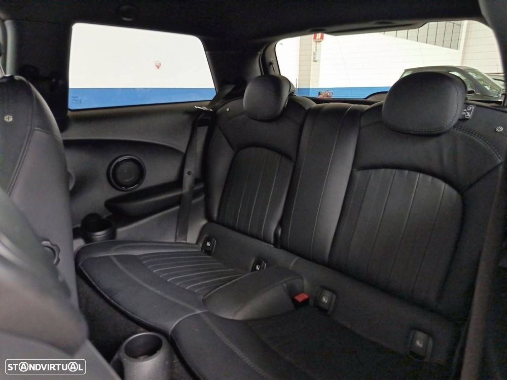 MINI 3 Portas Cooper SE - 10