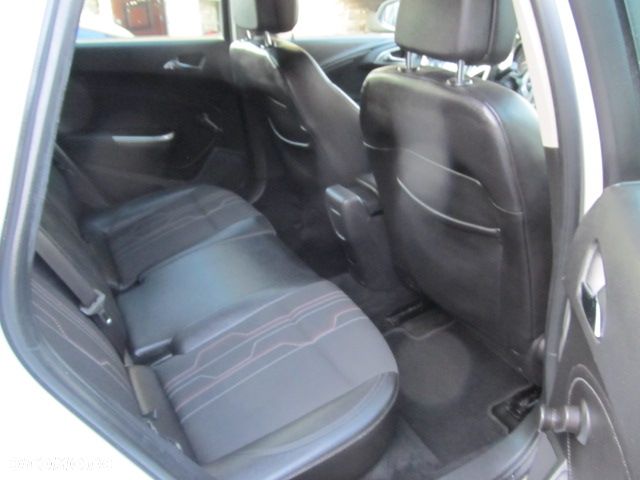 Opel Astra 1.4 T Cosmo - 12