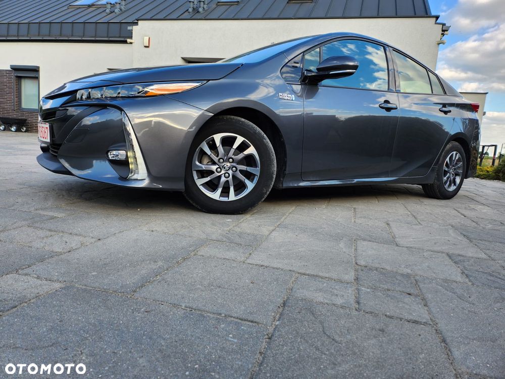 Toyota Prius 1.8 Hybrid Executive - 1