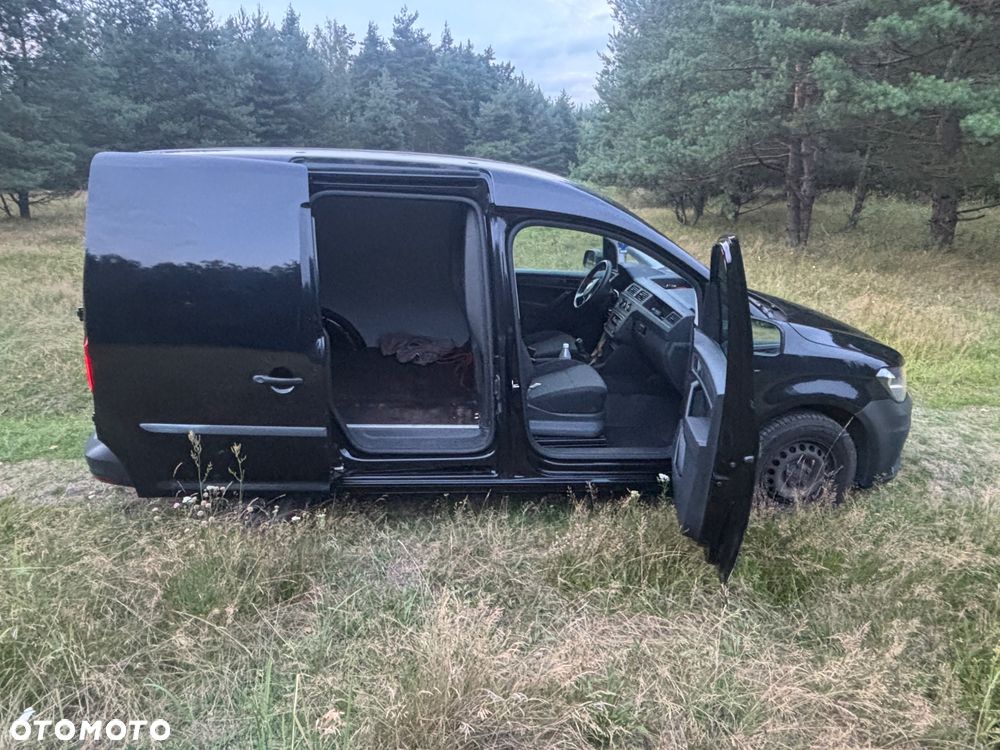 Volkswagen Caddy - 10