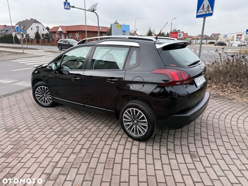 Peugeot 2008 BlueHDi 100 STOP & START Active - 5