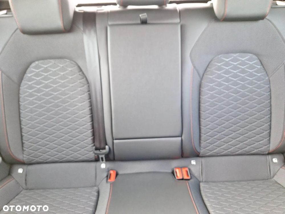 Seat Leon 1.5 eTSI FR DSG - 15